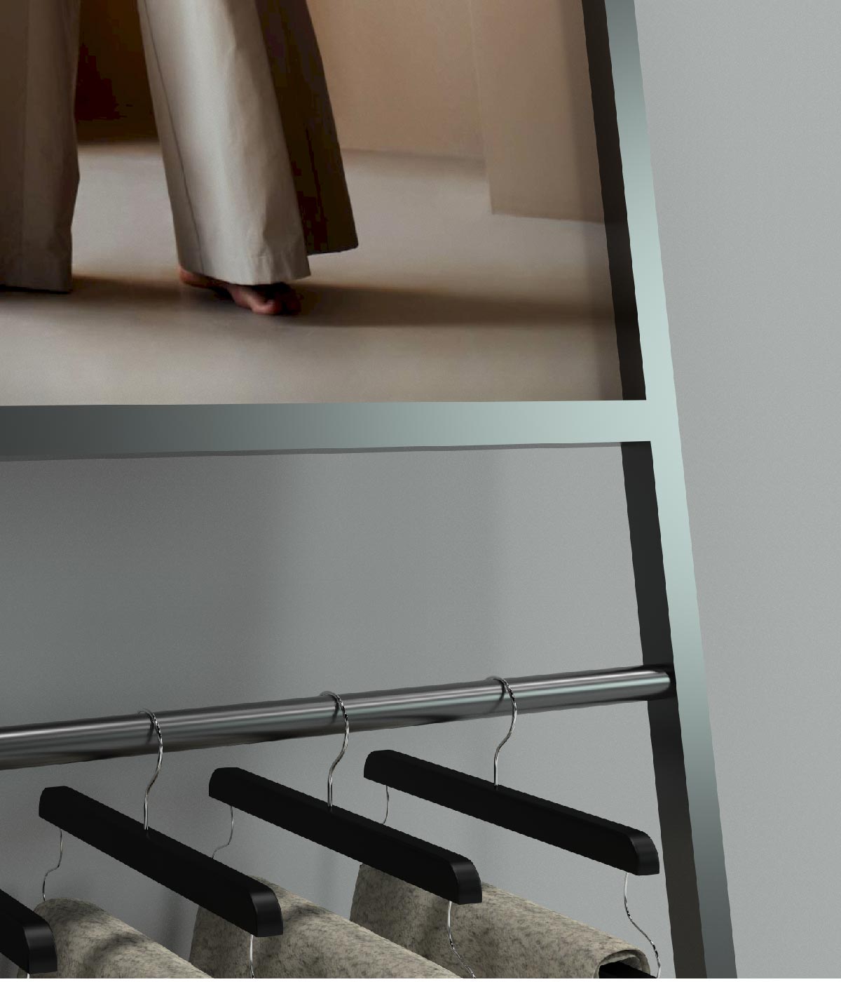 広告スペース付きの金属フレームアパレルディスプレイスタンド - ブティック、メゾン、アパレルショップに最適