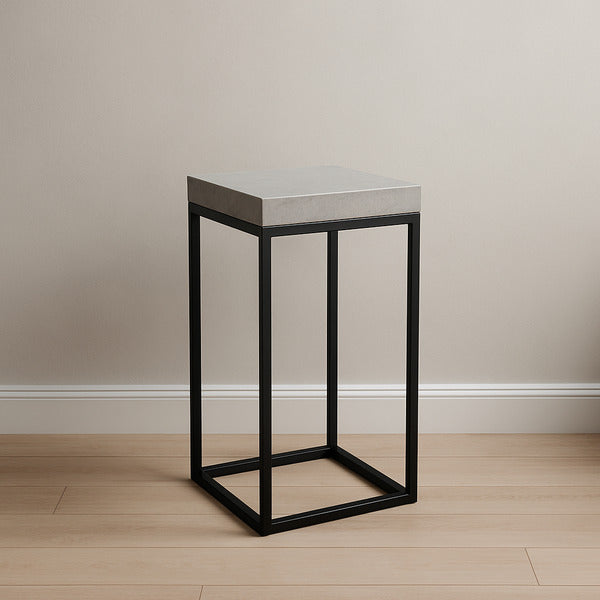 Concrete Display Stand 2722