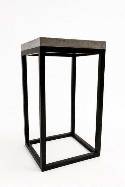 Concrete Display Stand 2722