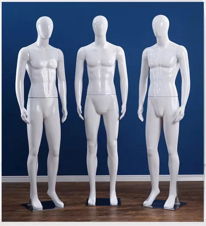 ホワイトカラーの男性マネキン3体展示例|スタンダードポーズ・ファッションディスプレイ