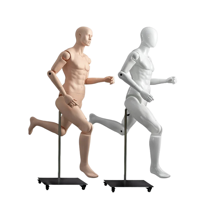 走るポーズを取った男性マネキン展示例|関節可動タイプ・ホワイトカラー