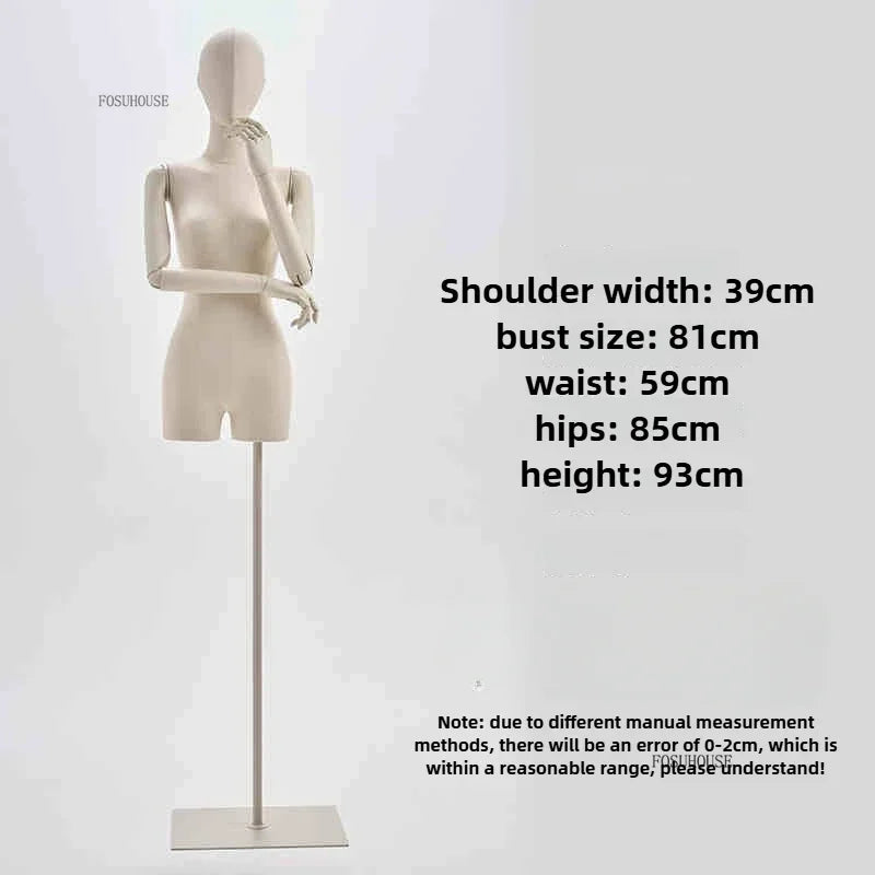リネン布張りの女性トルソーマネキン全身正面ビュー|サイズ表記付き(肩幅39cm・バスト81cm・ウエスト59cm・ヒップ85cm・高さ93cm)