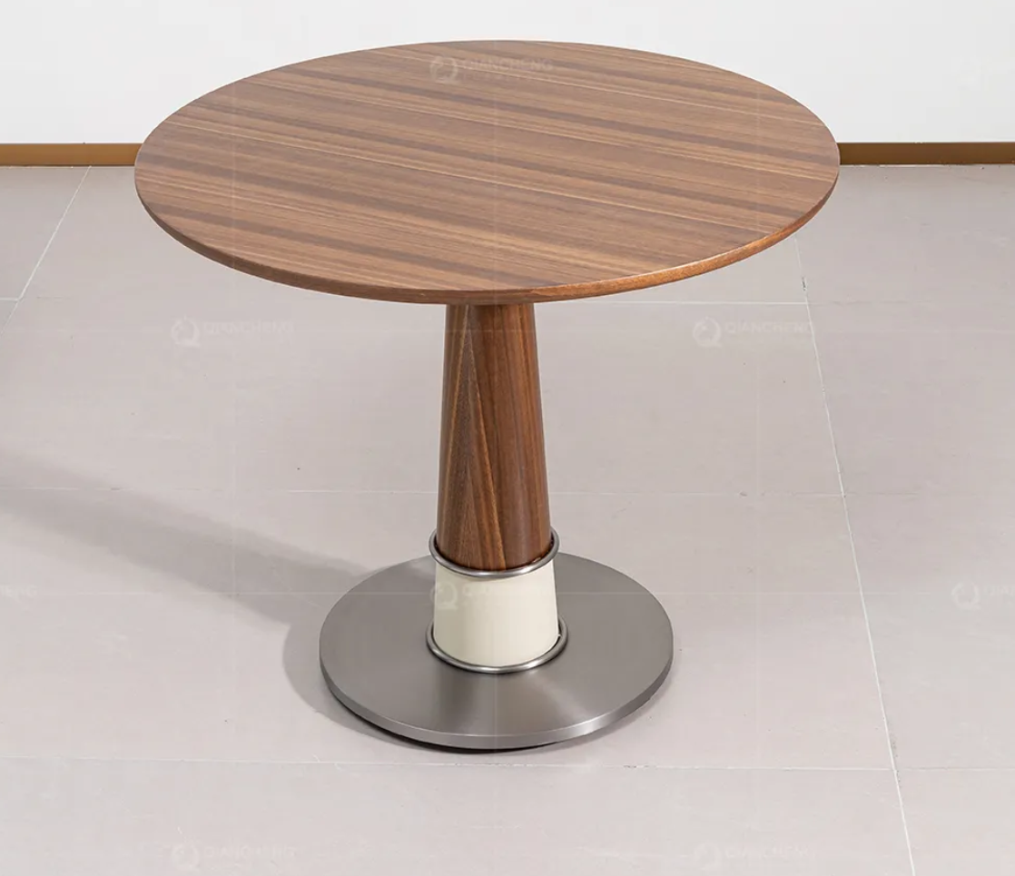 木製ラウンドテーブル | モダンデザインのカフェテーブル