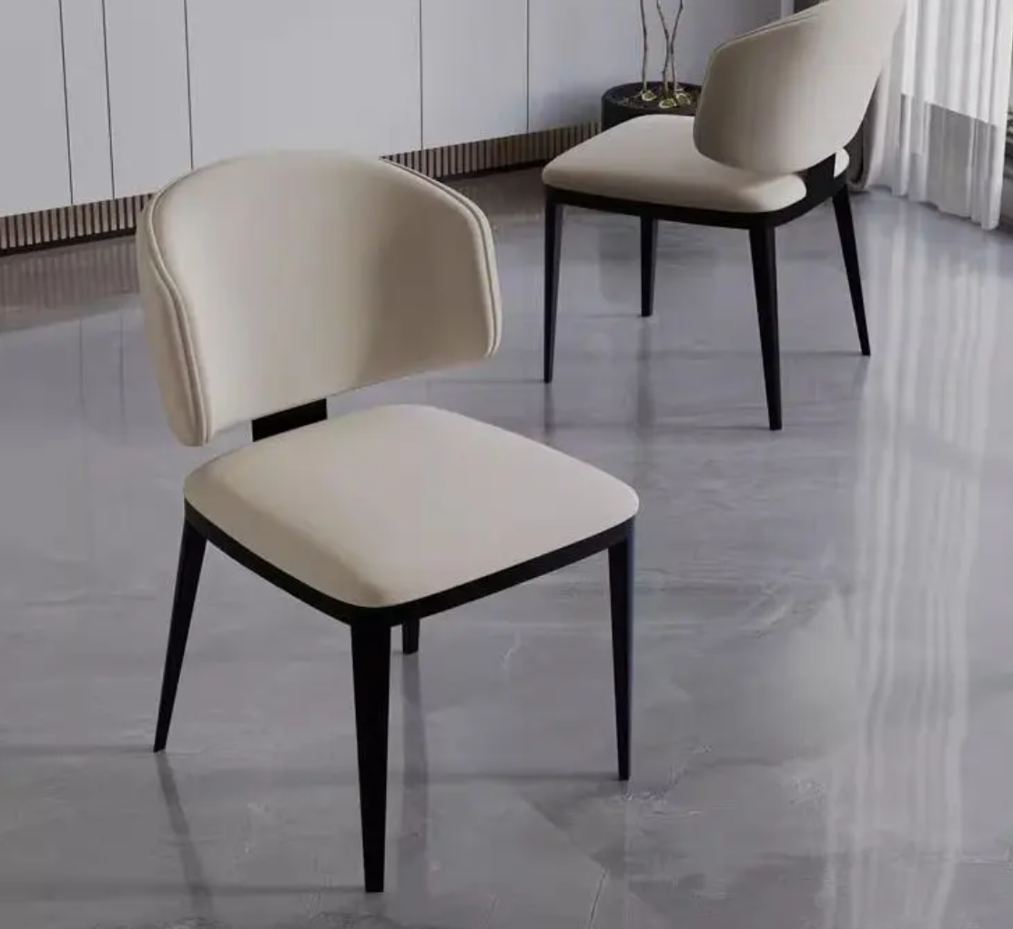 オフィス・レストラン向けの洗練された椅子