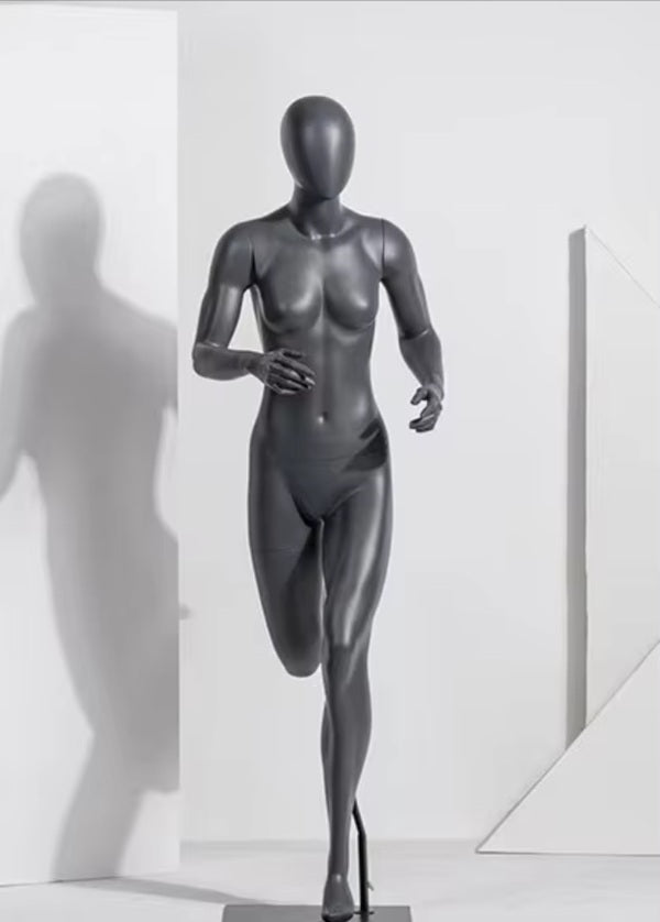 ダイナミックなポーズの全身マネキン | 陸上競技&フィットネス向け