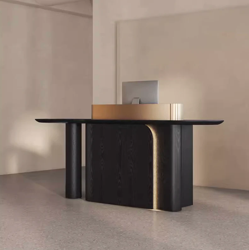 エレガントなデザインの受付デスク | ホテル・オフィス向けモダンカウンター