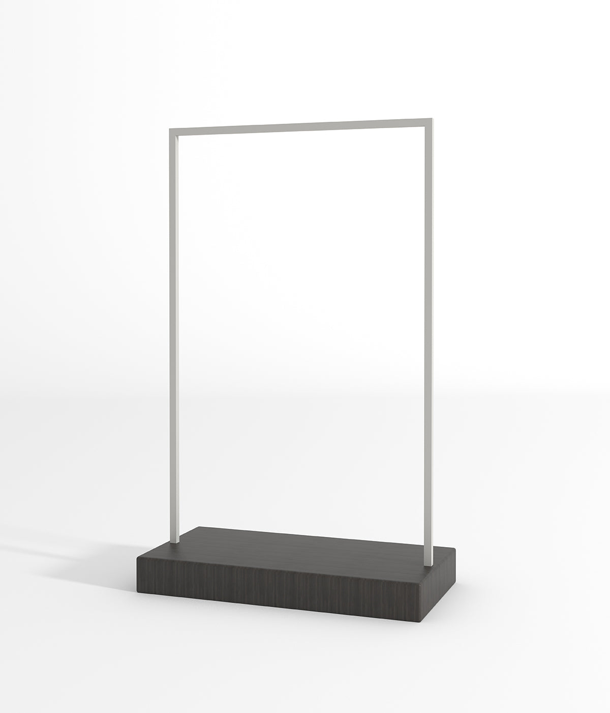 シルバーフレームとブラックウッドベースのミニマルデザインラック