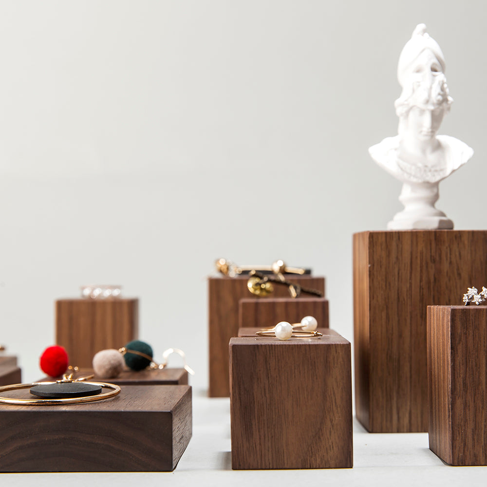 店舗ディスプレイ用木製台