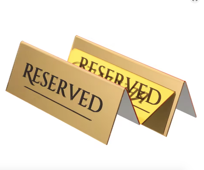 Table reservation cards and decorations | Reserved Plate 3501 