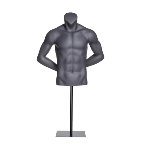 ブラックカラーの男性トルソーマネキン｜木製腕付き・スタンド設置の展示モデル