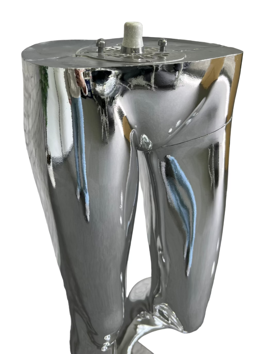 クロームマネキンの腰部接続パーツディテール｜分割式構造モデル