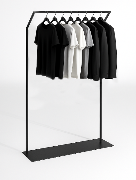 ブラックフレームのハンガーラックにモノトーンTシャツを掛けたミニマル商品画像
