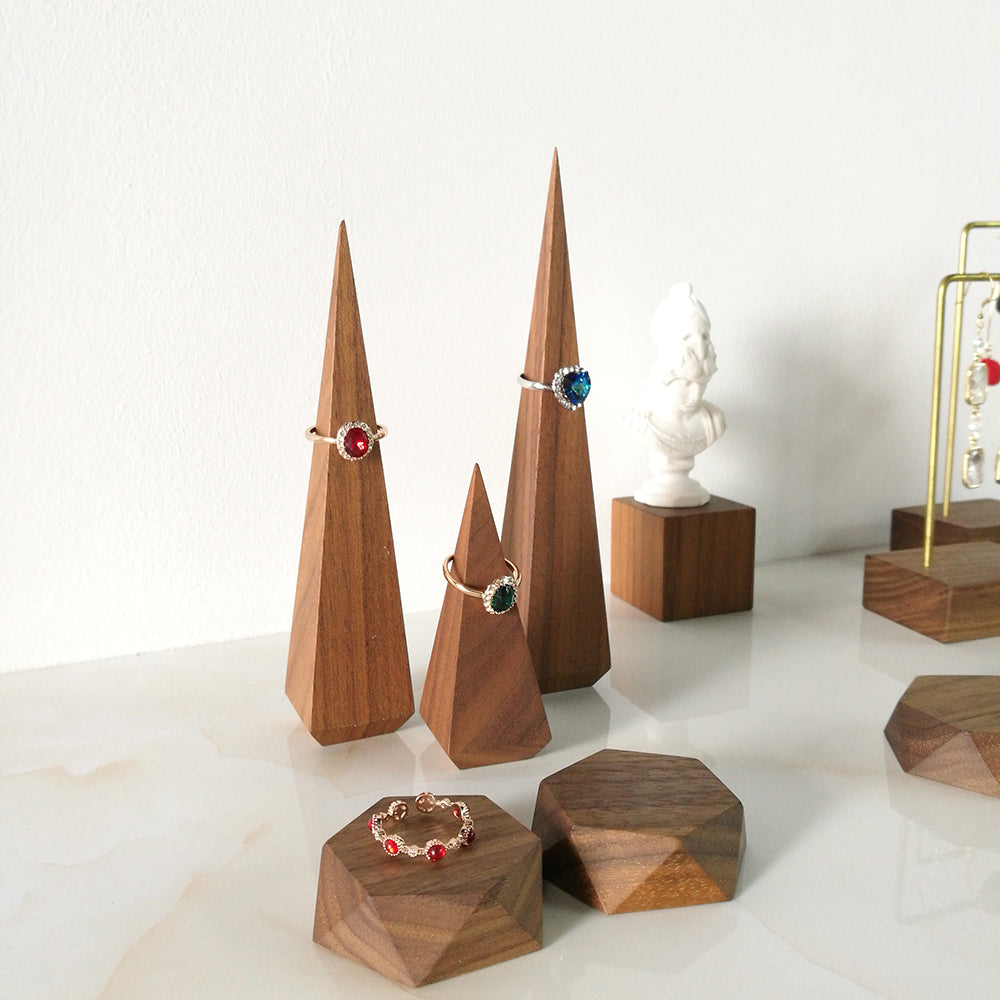 木製円錐ディスプレイスタンドセット
