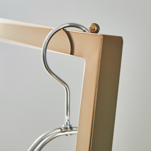 ゴールドフレームハンガーラック | おしゃれなA型デザイン