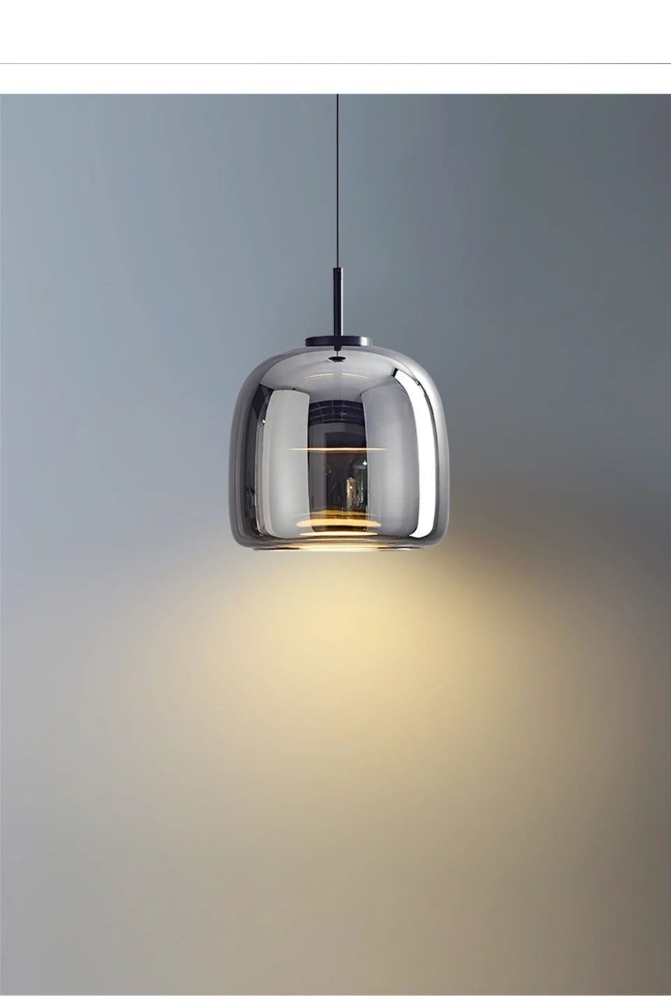 壁面を照らすスモーキーグレーガラス1灯LEDペンダントライト