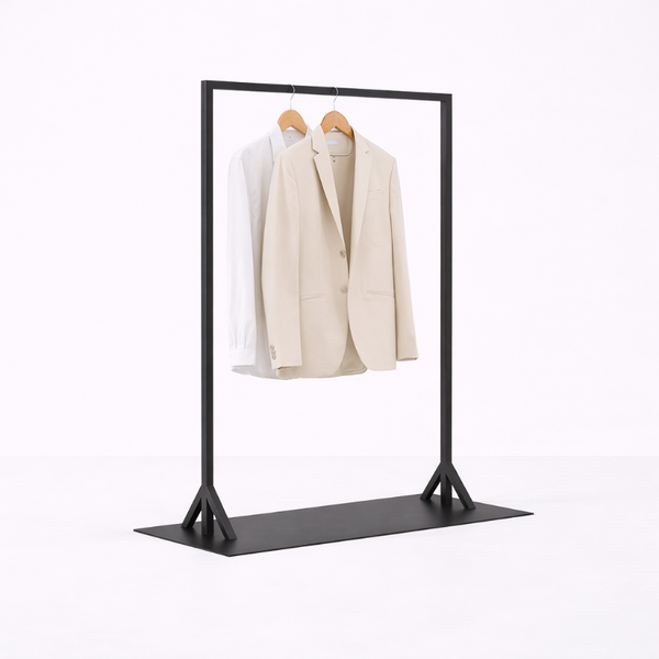 Apparel store display hanger rack 114